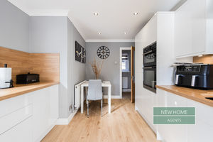 Photo 19- click for photo gallery